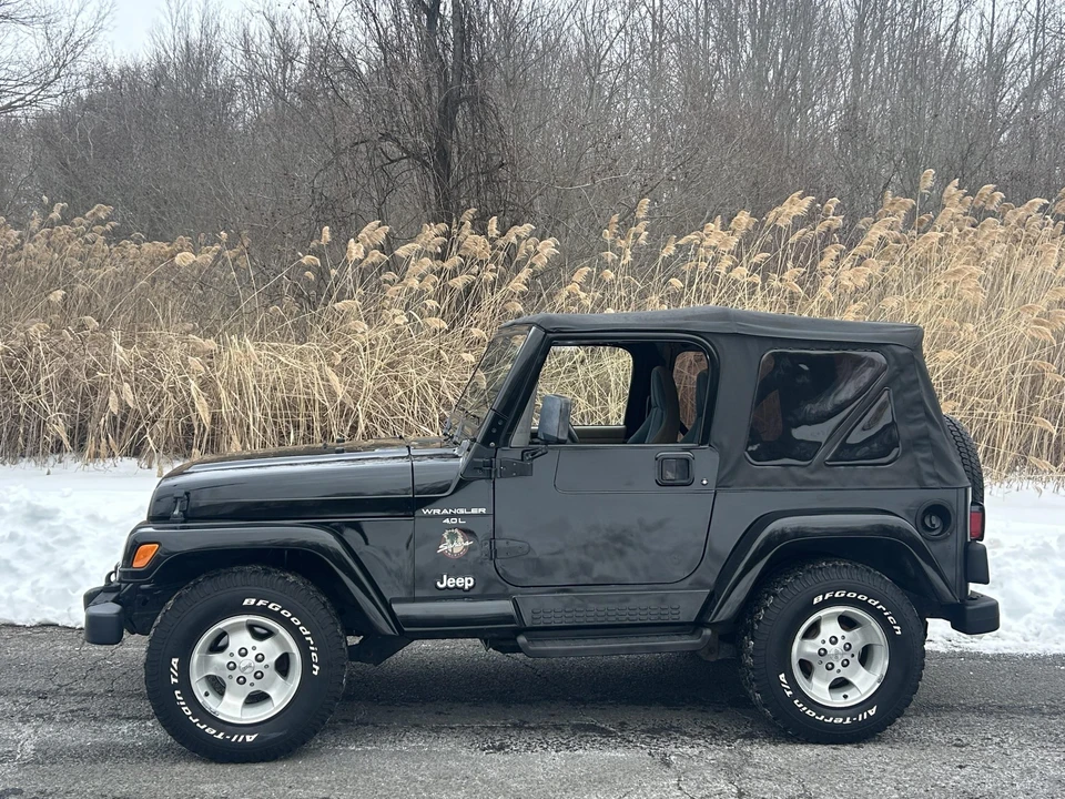 1999 Jeep TJ Wrangler - Image 9 of 31