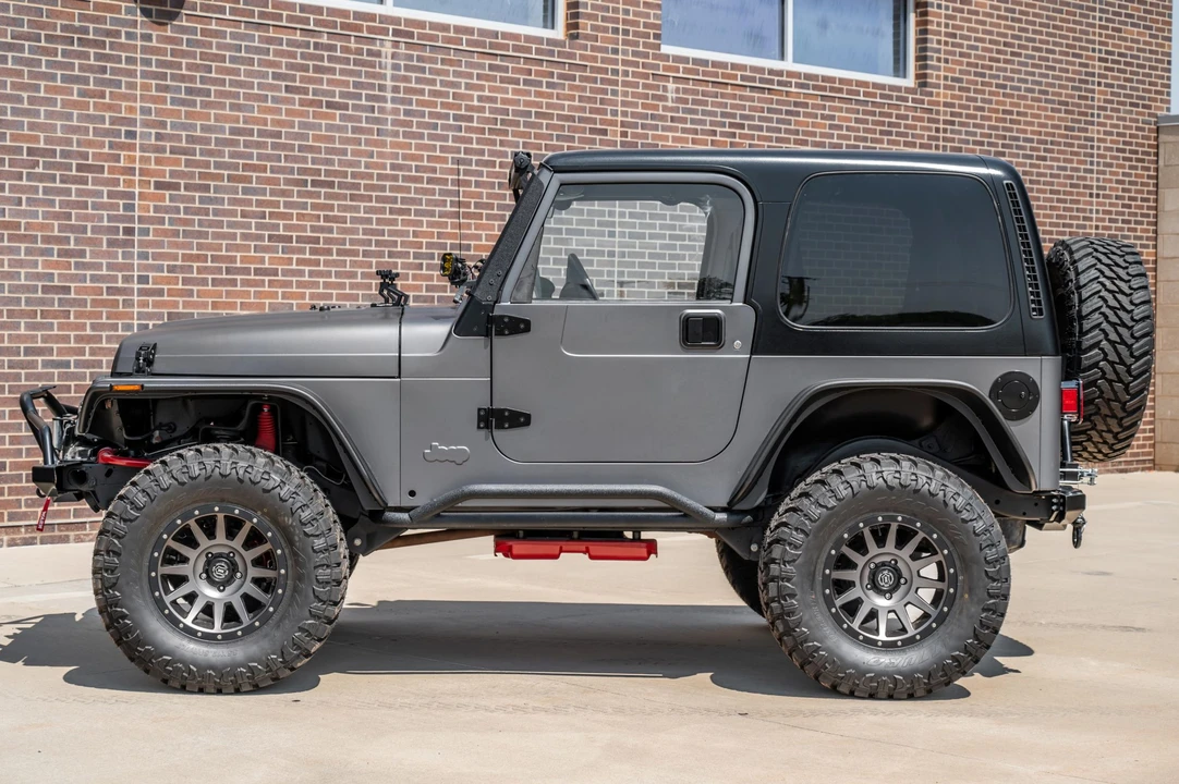1999 Jeep TJ Wrangler - Image 9 of 31