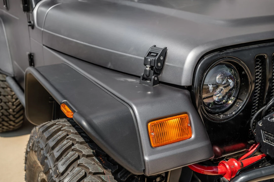 1999 Jeep TJ Wrangler - Image 30 of 31