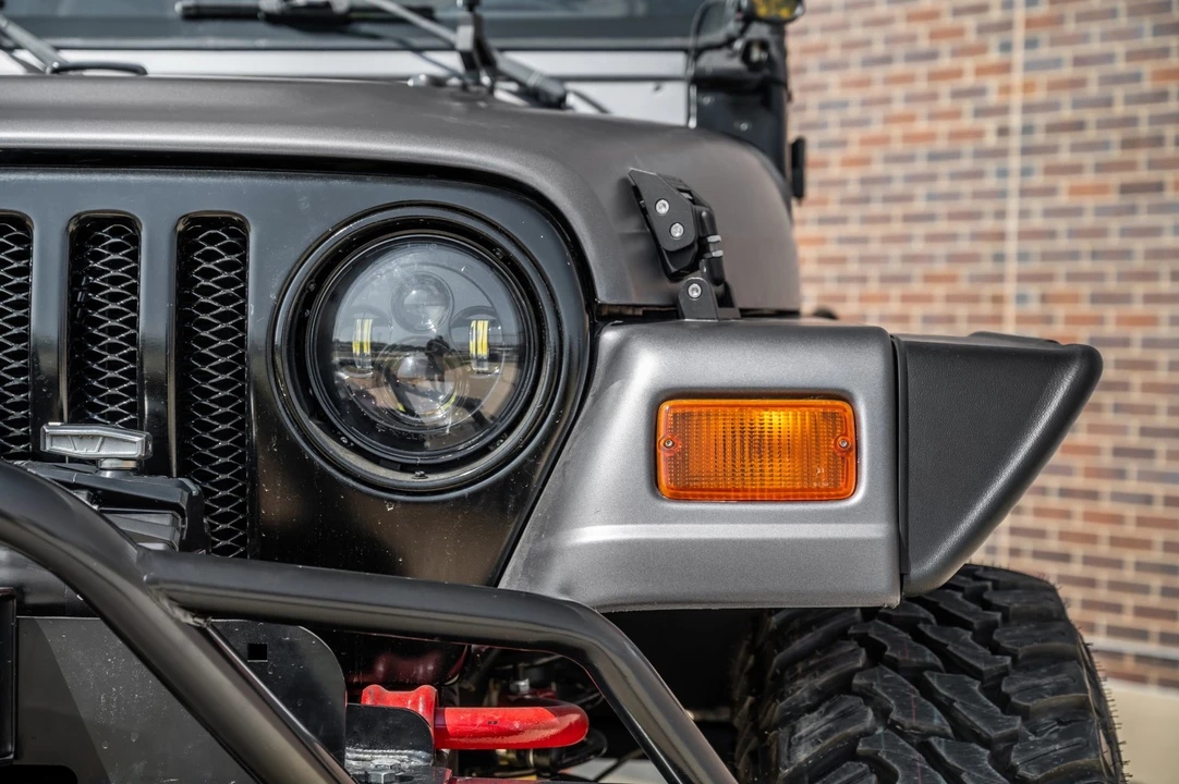 1999 Jeep TJ Wrangler - Image 21 of 31