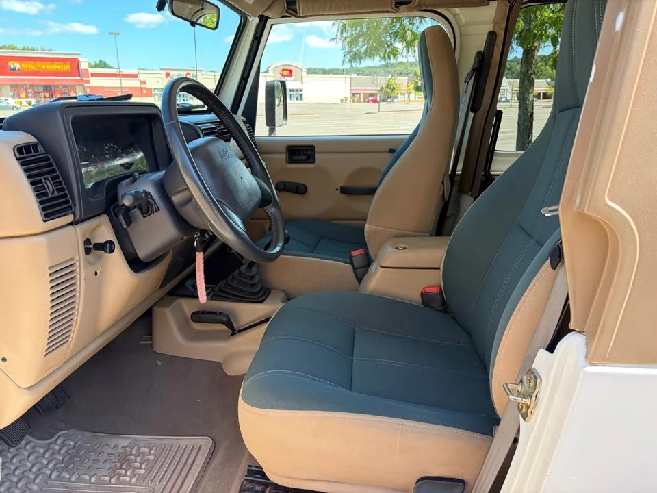 1999 Jeep TJ Wrangler - Image 19 of 20