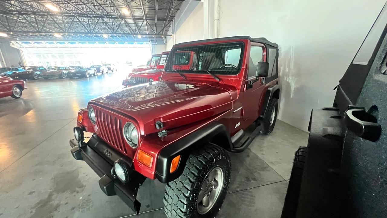 1999 Jeep TJ Wrangler - Image 2 of 3