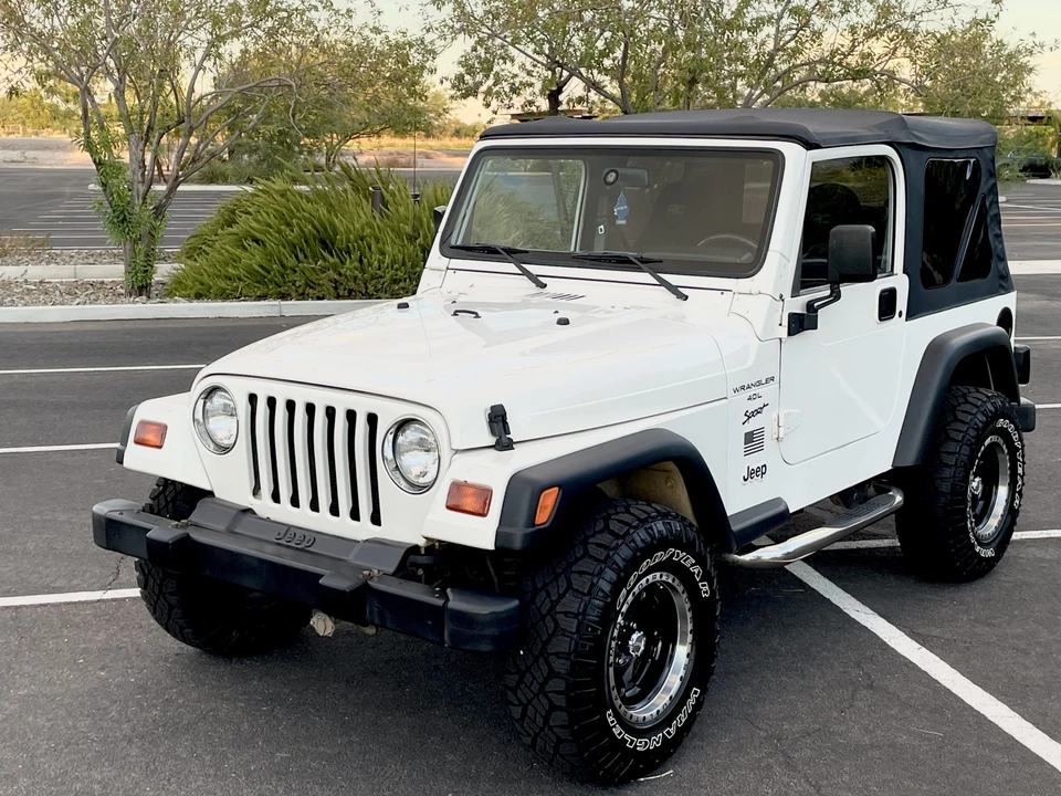 1999 Jeep TJ Wrangler - Image 2 of 31