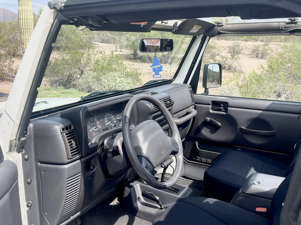 1999 Jeep TJ Wrangler - Image 25 of 31