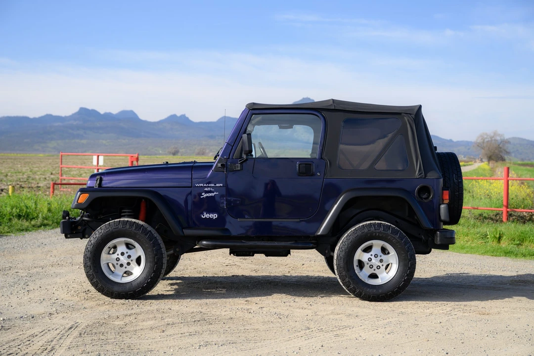1999 Jeep TJ Wrangler - Image 9 of 31