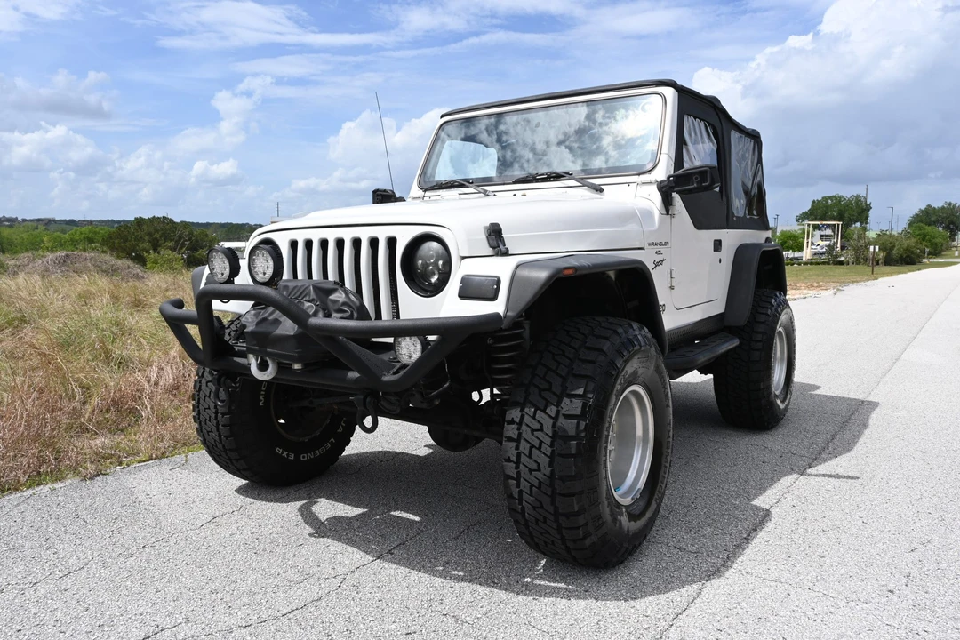1999 Jeep TJ Wrangler - Image 3 of 31