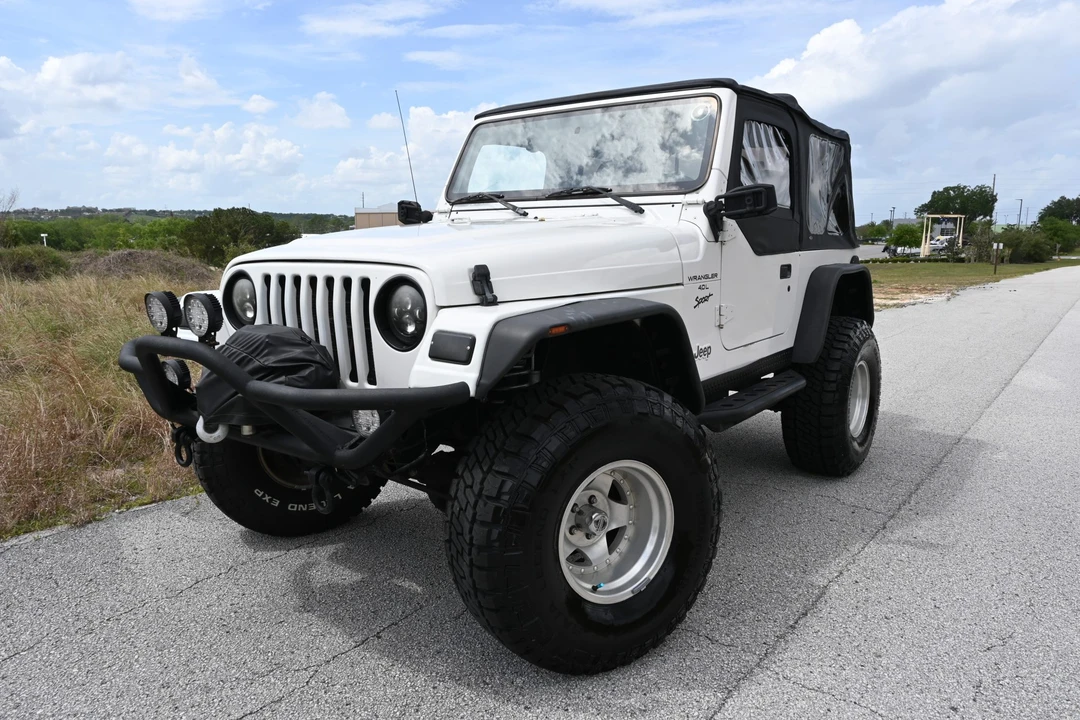 1999 Jeep TJ Wrangler - Image 7 of 31