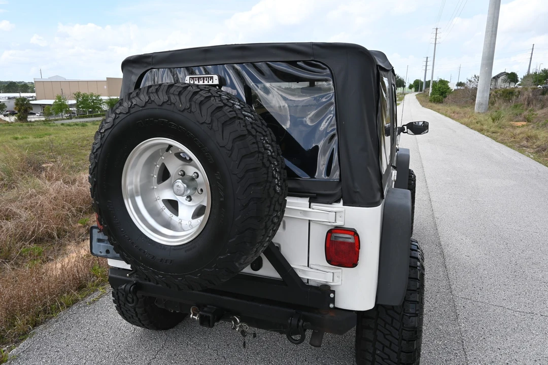 1999 Jeep TJ Wrangler - Image 13 of 31
