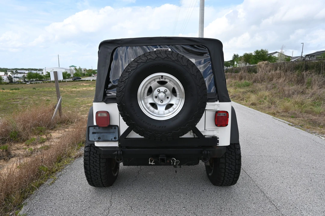 1999 Jeep TJ Wrangler - Image 12 of 31