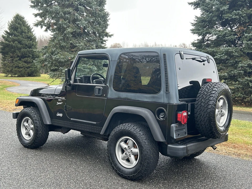 1999 Jeep TJ Wrangler - Image 18 of 31