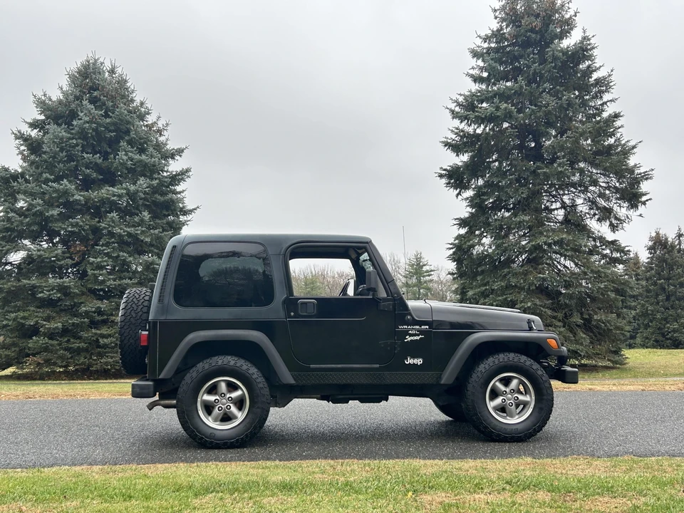 1999 Jeep TJ Wrangler - Image 11 of 31