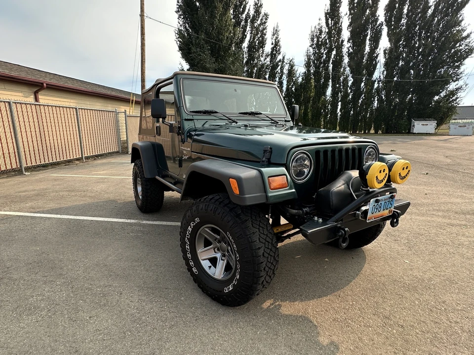1999 Jeep TJ Wrangler - Image 3 of 31