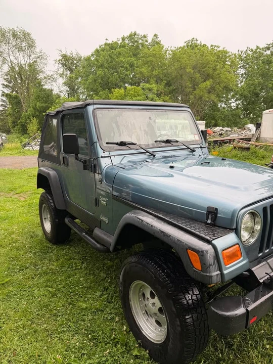 1999 Jeep TJ Wrangler - Image 2 of 15