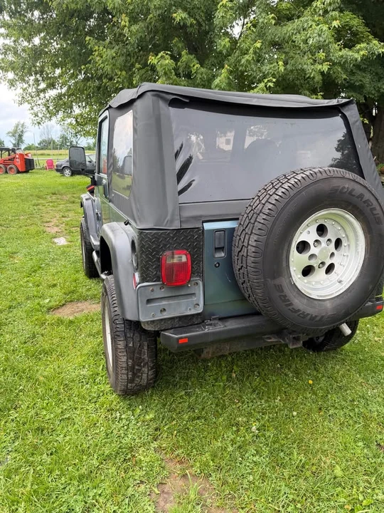 1999 Jeep TJ Wrangler - Image 3 of 15