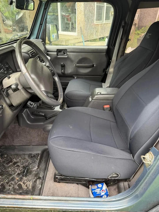 1999 Jeep TJ Wrangler - Image 14 of 15
