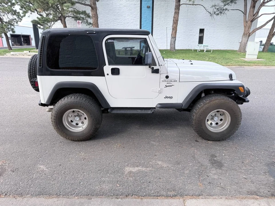 1999 Jeep TJ Wrangler - Image 4 of 17