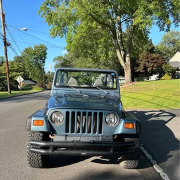 1999 Jeep Wrangler Sport Utility 2D