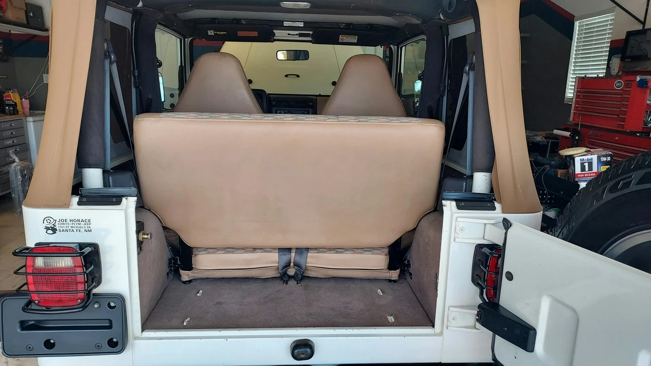 1999 Jeep TJ Wrangler - Image 19 of 28
