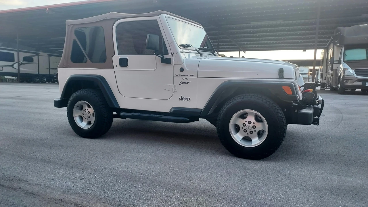 1999 Jeep TJ Wrangler - Image 8 of 28