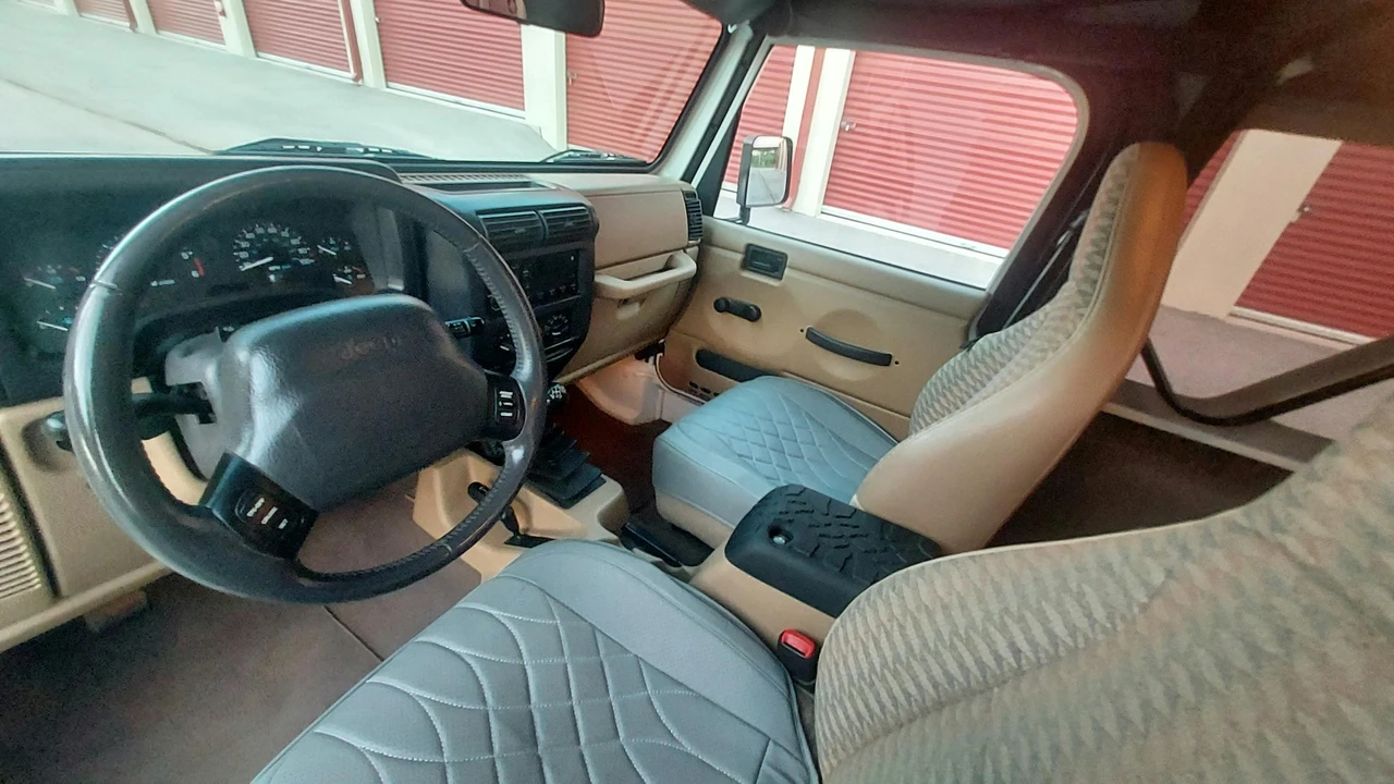 1999 Jeep TJ Wrangler - Image 16 of 28