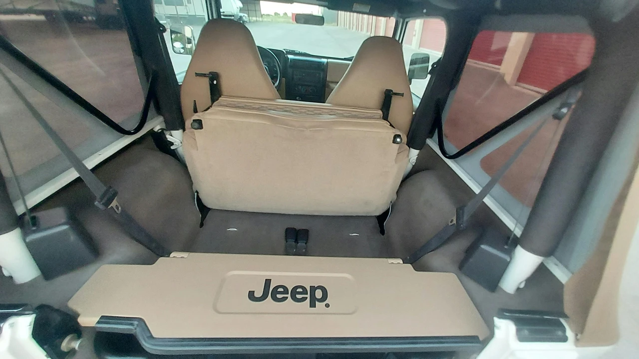 1999 Jeep TJ Wrangler - Image 21 of 28