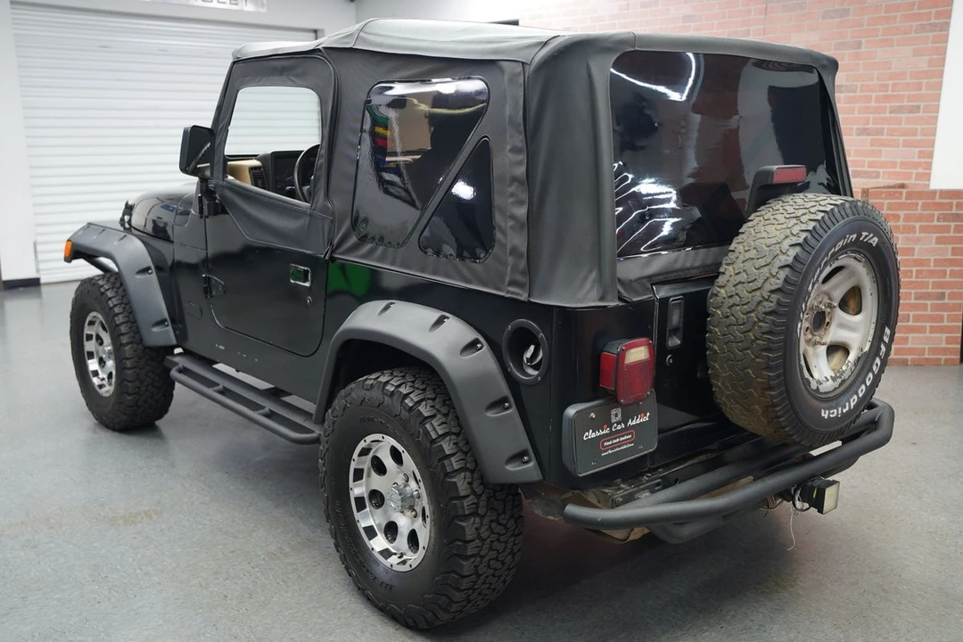 1999 Jeep - Image 4 of 31