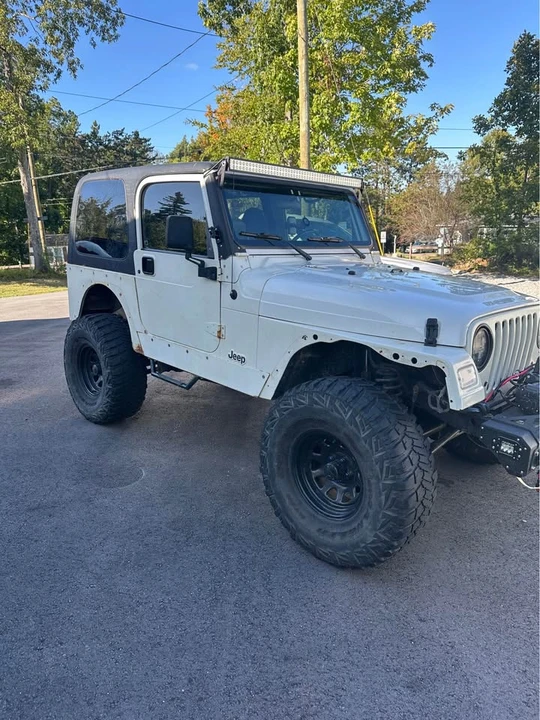1999 Jeep TJ Wrangler - Image 3 of 17