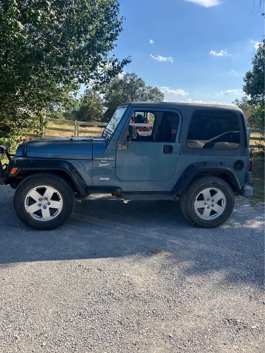 1999 Jeep TJ Wrangler - Image 2 of 10
