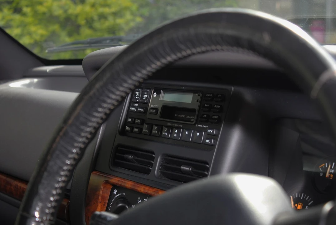 1999 Jeep WJ Grand Cherokee - Image 29 of 30