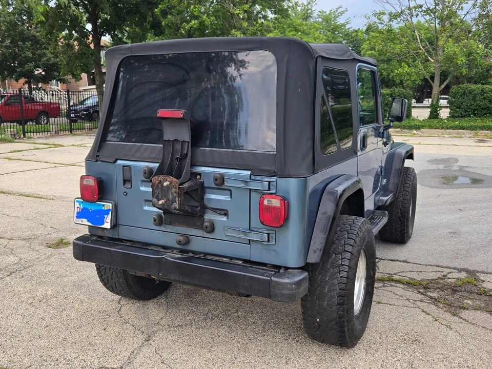 1999 Jeep TJ Wrangler - Image 2 of 10