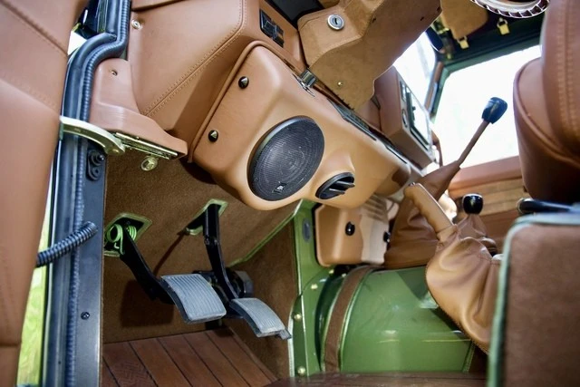 1999 Land Rover Defender 110 - Image 27 of 31