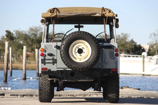 1999 Land Rover Defender 110 - Image 17 of 31