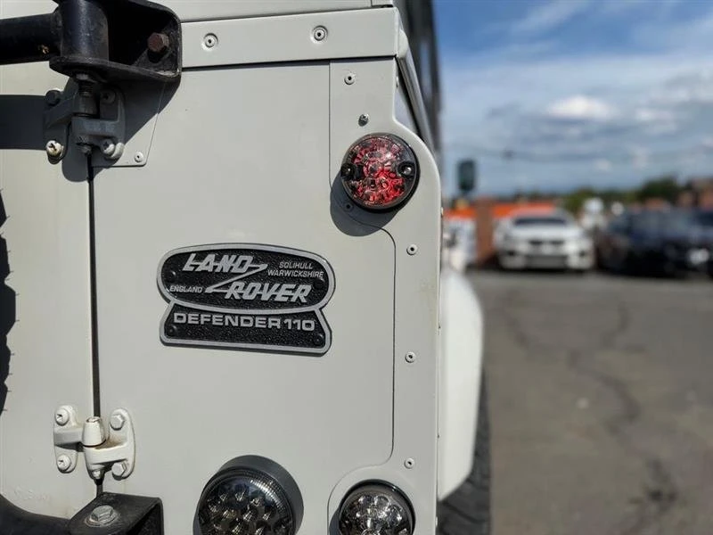 1999 Land Rover Defender 110 - Image 12 of 20