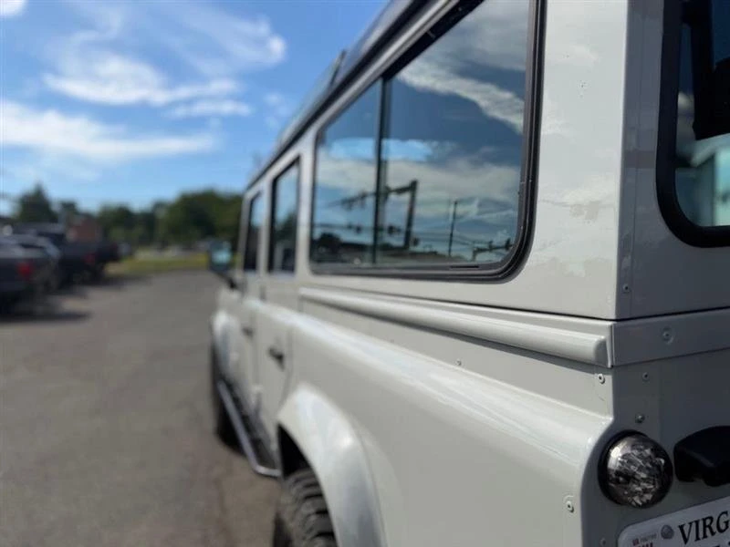 1999 Land Rover Defender 110 - Image 16 of 20
