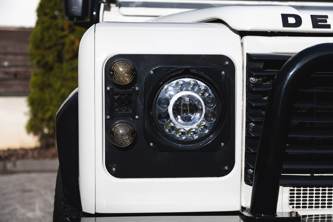 1999 Land Rover Defender 90 - Image 20 of 31