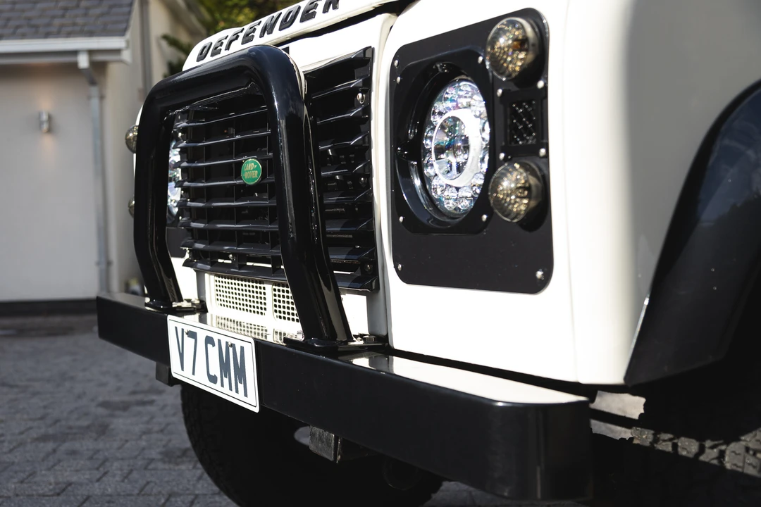 1999 Land Rover Defender 90 - Image 25 of 31