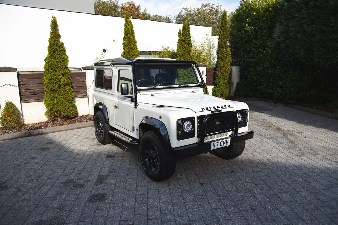 1999 Land Rover Defender 90 - Image 12 of 31