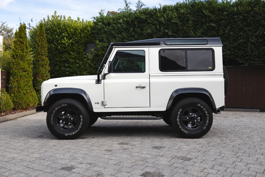 1999 Land Rover Defender 90 - Image 17 of 31