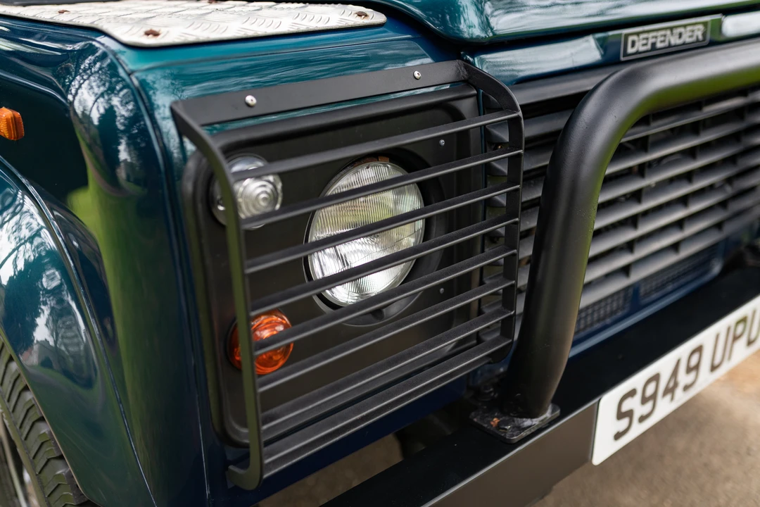 1999 Land Rover Defender 90 - Image 17 of 31