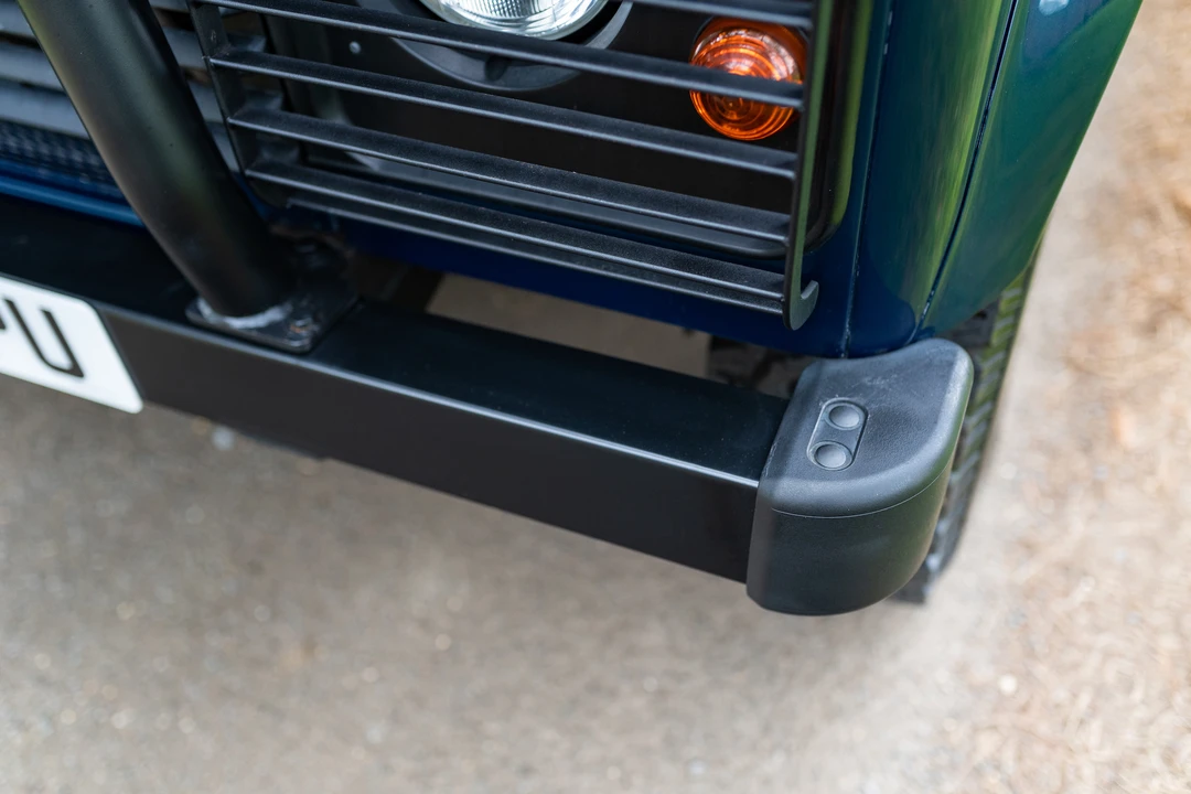 1999 Land Rover Defender 90 - Image 19 of 31