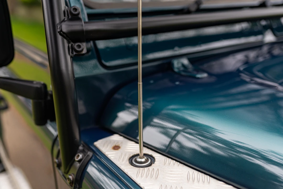 1999 Land Rover Defender 90 - Image 22 of 31