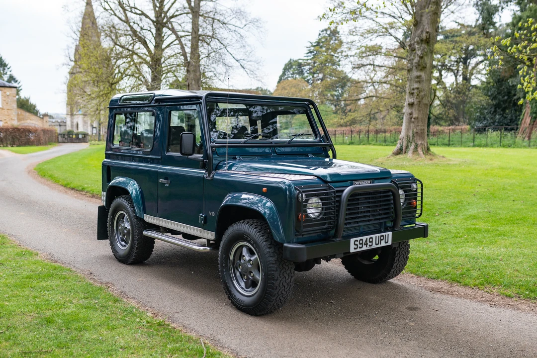 1999 Land Rover Defender 90 - Image 10 of 31