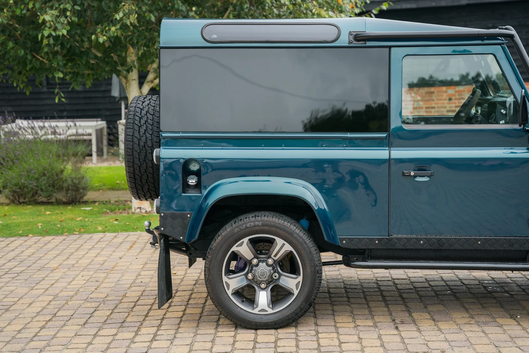1999 Land Rover Defender 90 - Image 16 of 31