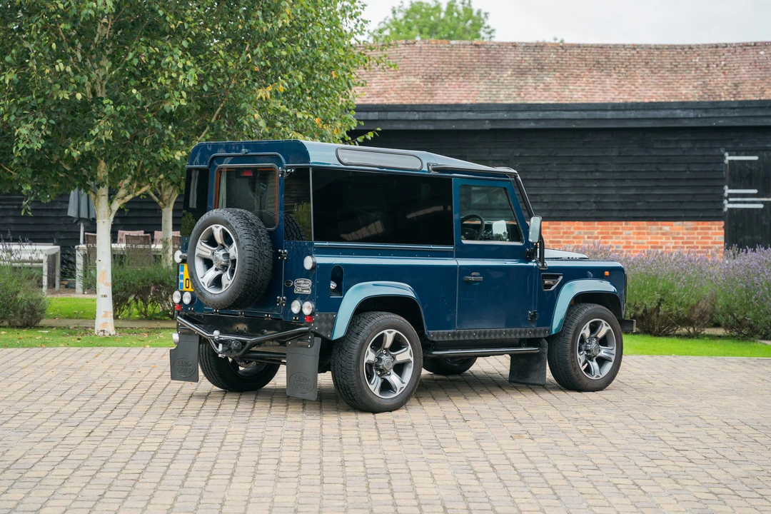 1999 Land Rover Defender 90 - Image 6 of 31