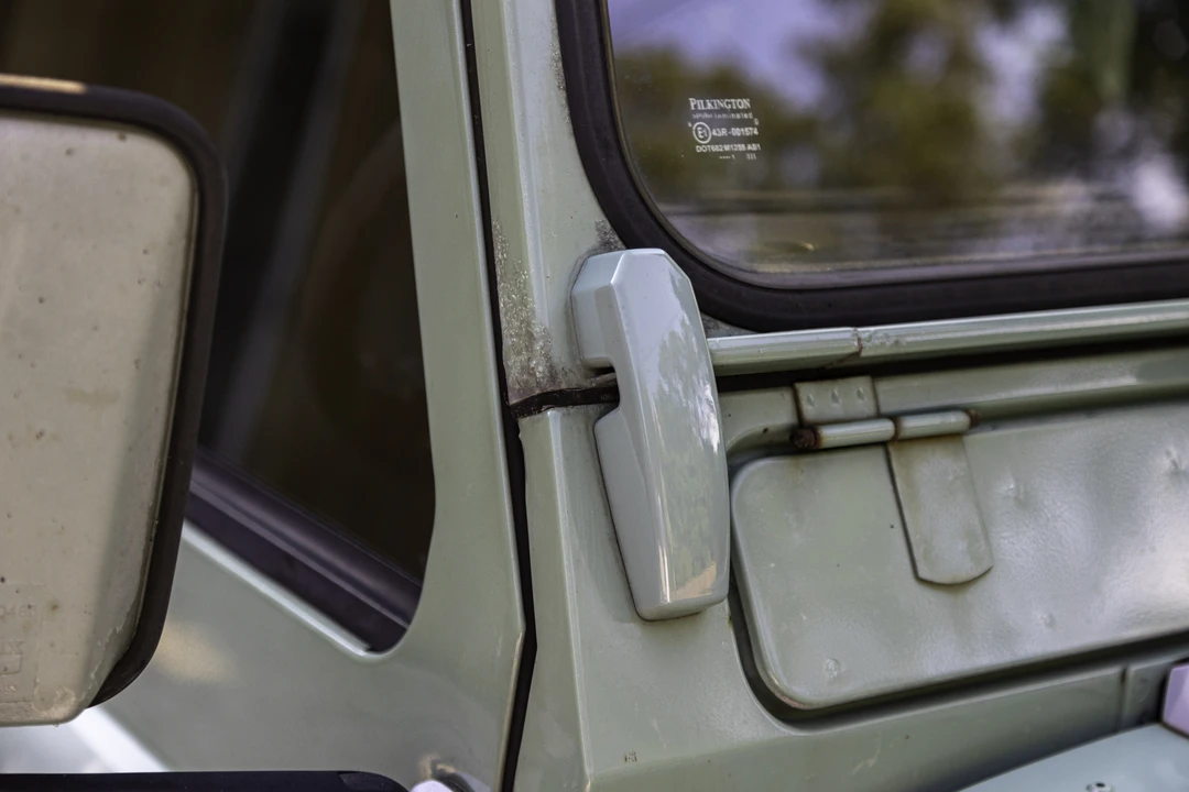 1999 Land Rover Defender 90 - Image 25 of 31