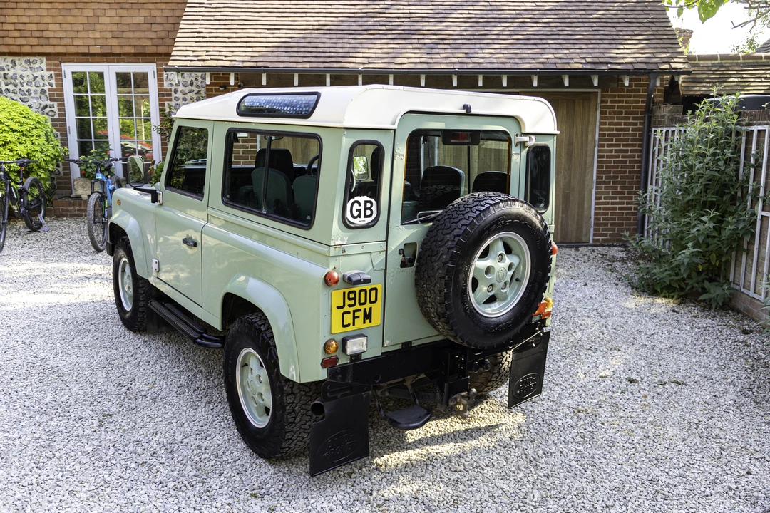 1999 Land Rover Defender 90 - Image 14 of 31