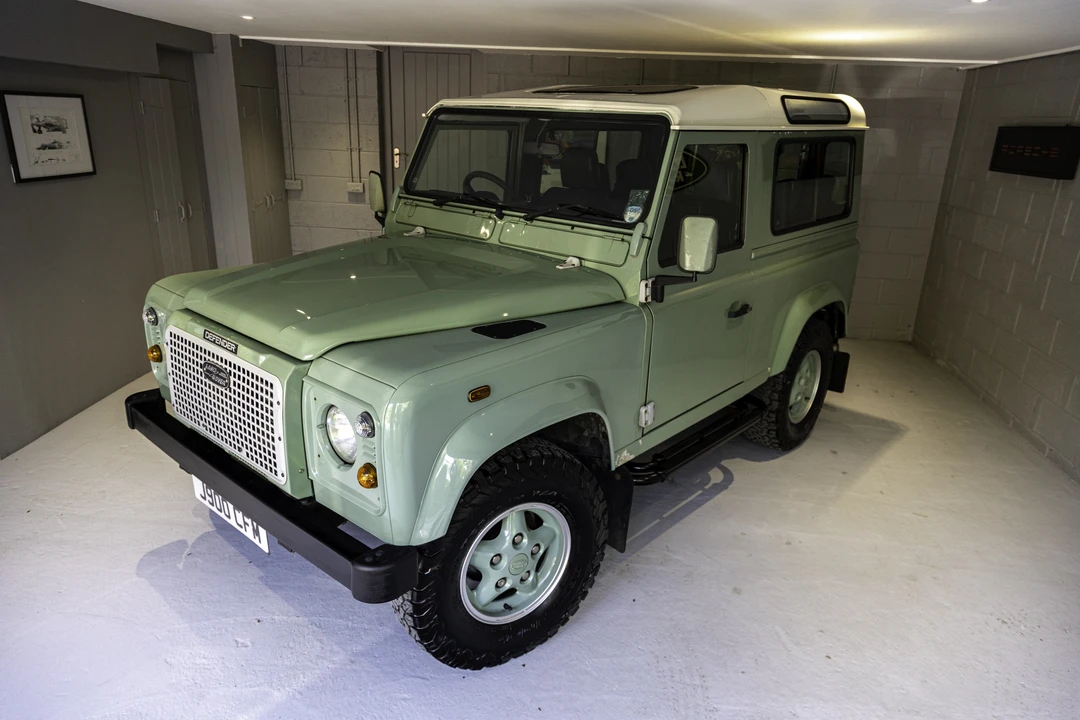 1999 Land Rover Defender 90 - Image 12 of 31