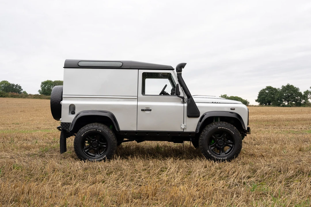 1999 Land Rover Defender 90 - Image 13 of 31