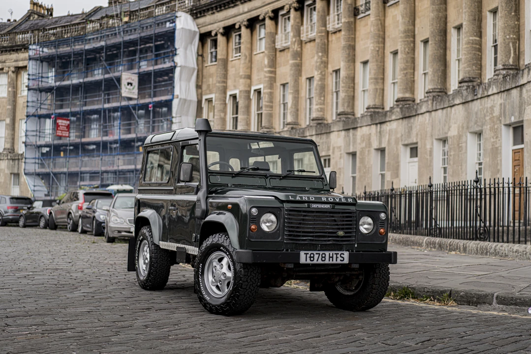 1999 Land Rover Defender 90 - Image 11 of 31