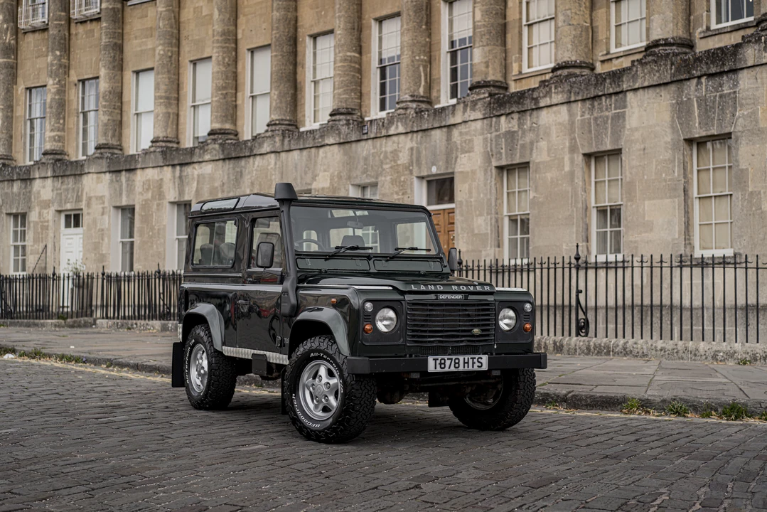 1999 Land Rover Defender 90 - Image 17 of 31
